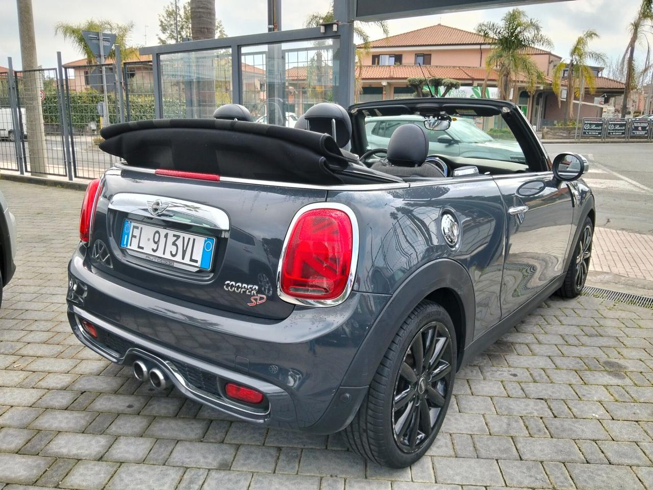 Mini 2.0 Cooper SD aut. Hype Cabrio