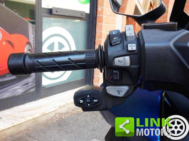 HONDA Forza 350 HONDA FORZA 350CC ABS