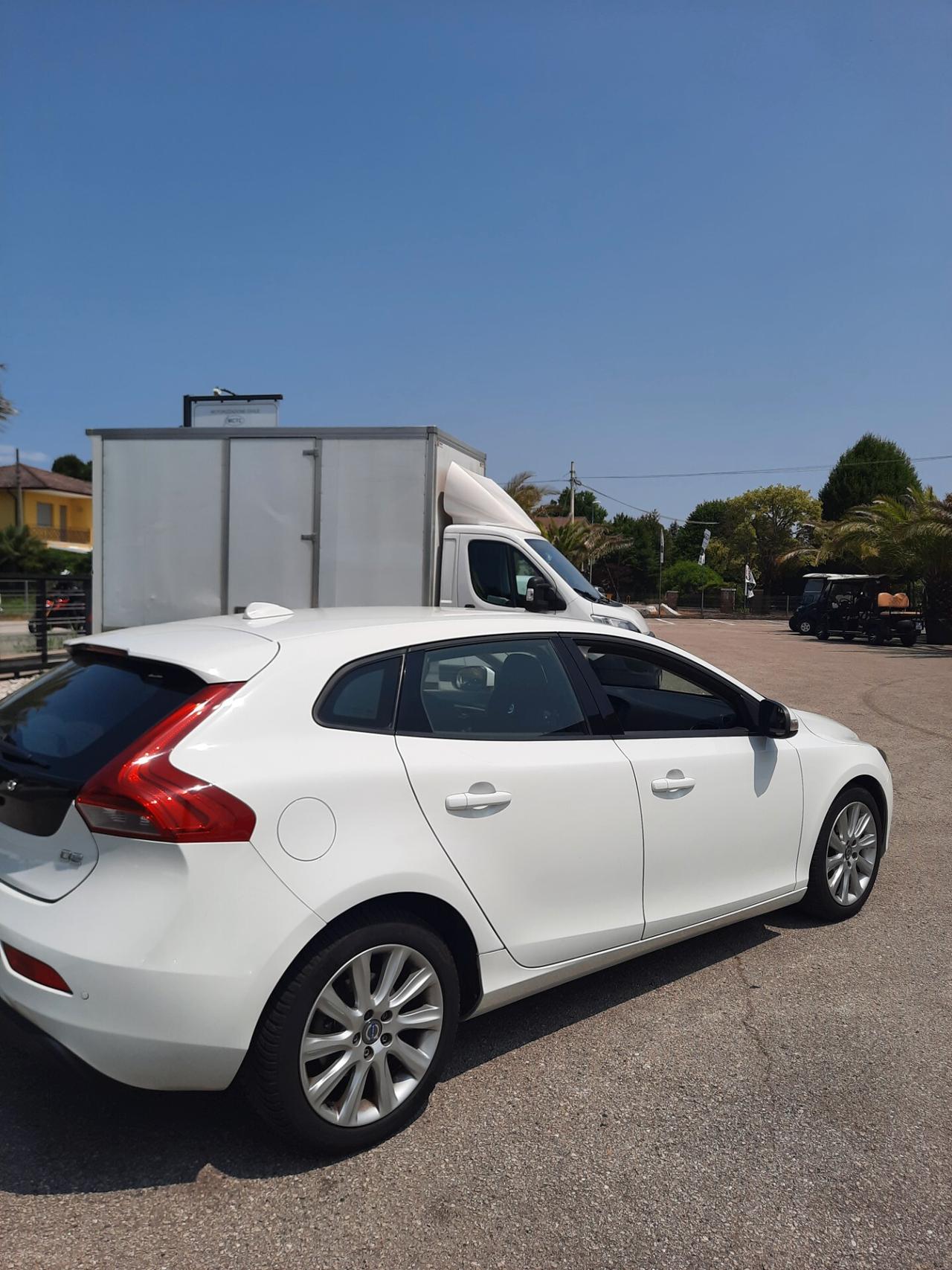 Volvo V40 D2 1.6 Momentum