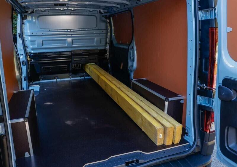 Renault Trafic Van