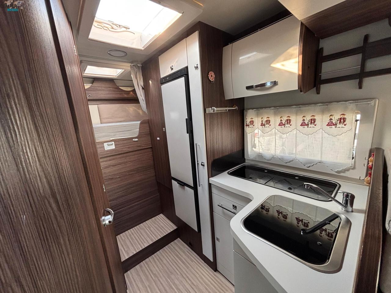 Benimar TESSORO 413 - LETTO A CASTELLO IN CODA + BASCULANTE