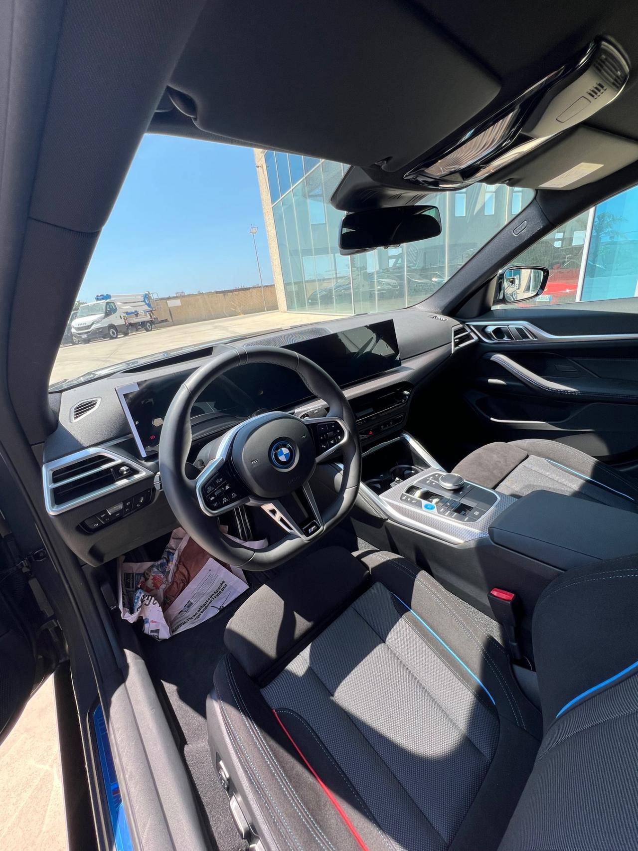 Bmw I4 eDrive 40 Msport pro - possibilità noleggio no scoring