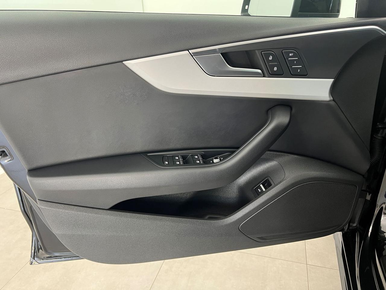 AUDI A4 V 2019 Avant A4 Avant 40 2.0 tdi mhev Business Advanced quattro 204cv s-tronic