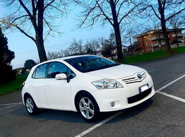 Toyota Auris 2.0 D-4D 5 porte Active