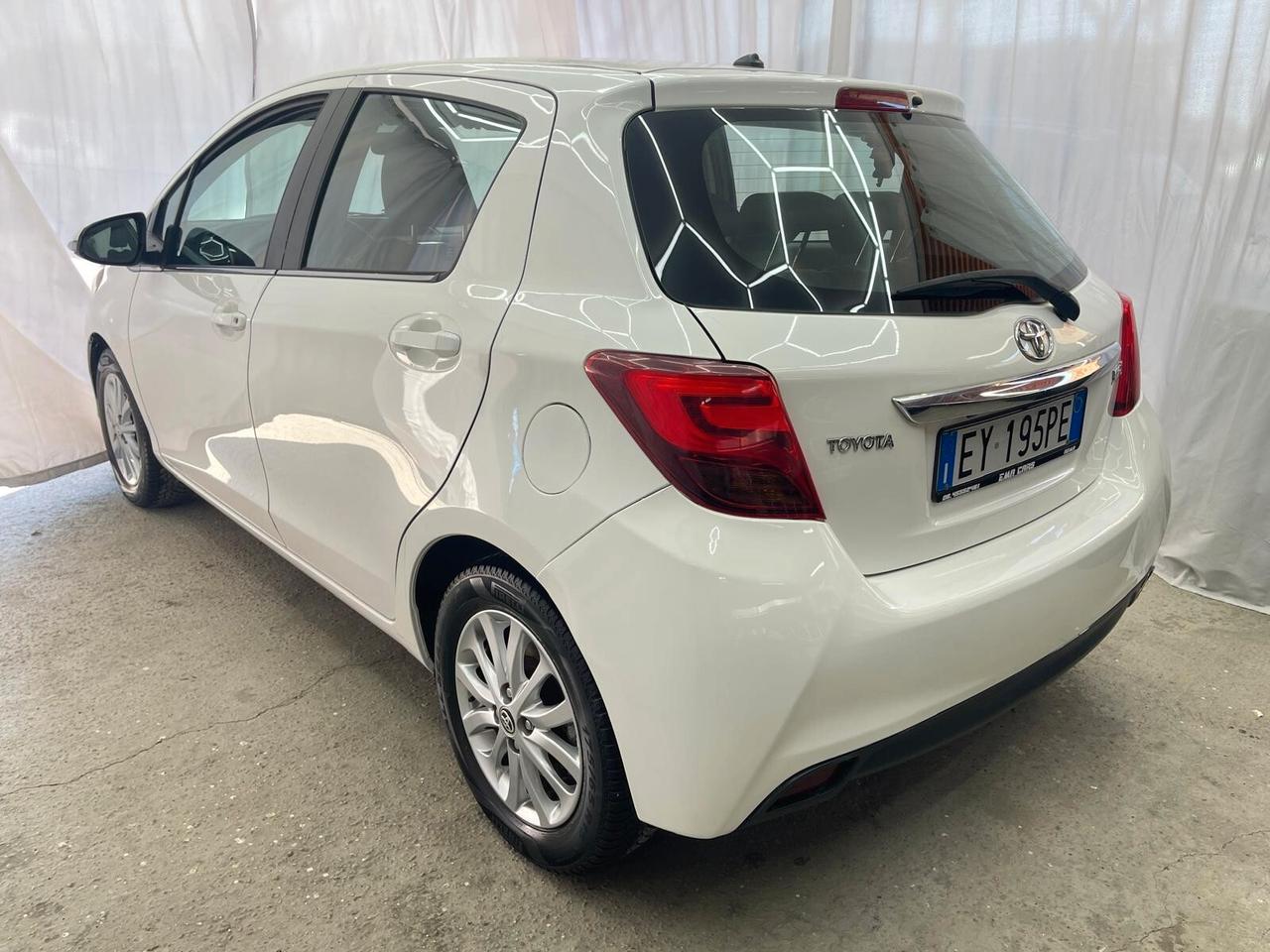 Toyota Yaris 1.0 5 porte GPL RETROCAMERA PRONTA CONSEGNA FINANZIBILE SENZA BUSTA PAGA