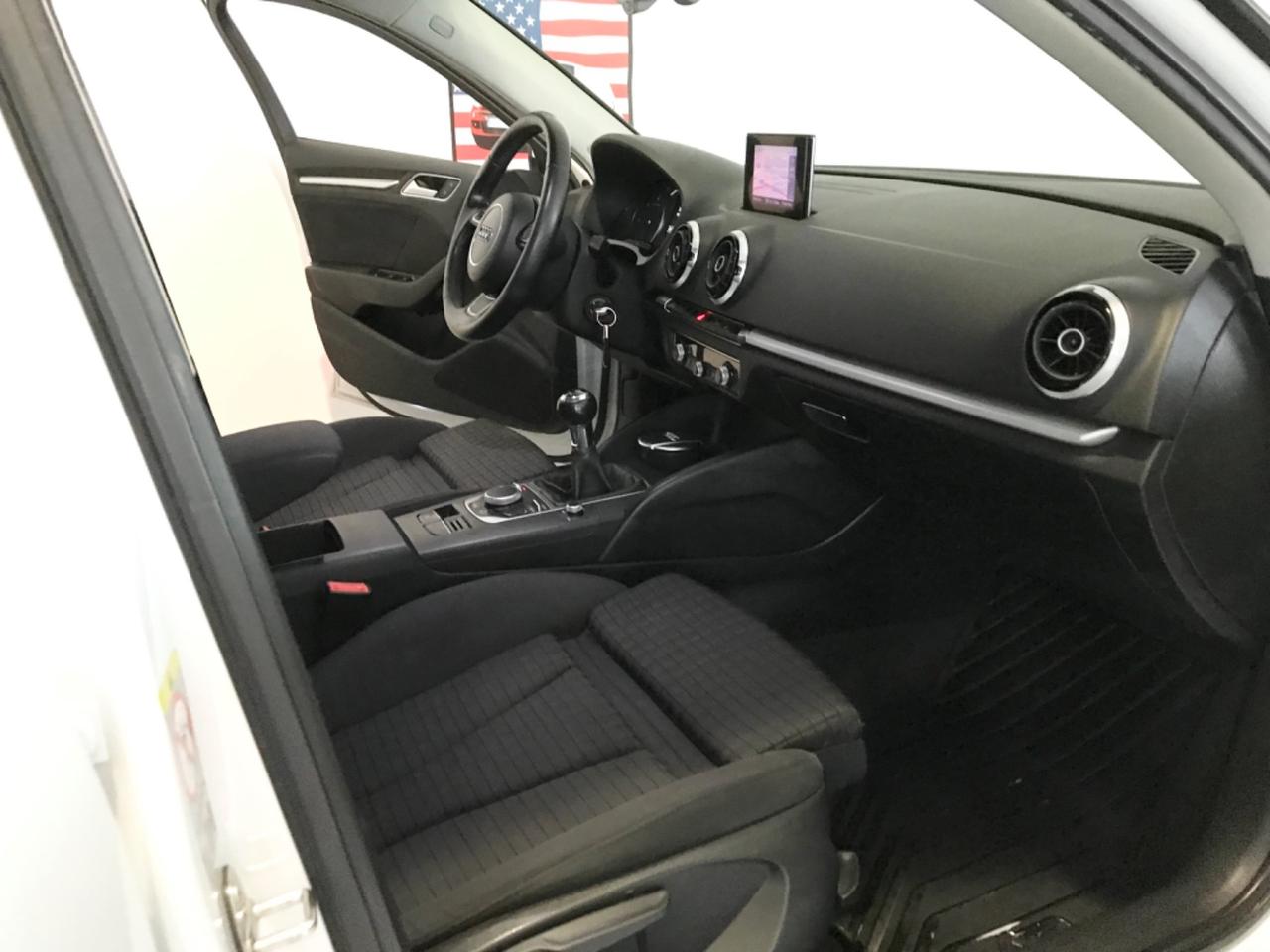 Audi A3 SPB 2.0 TDI 150CV S/LINE