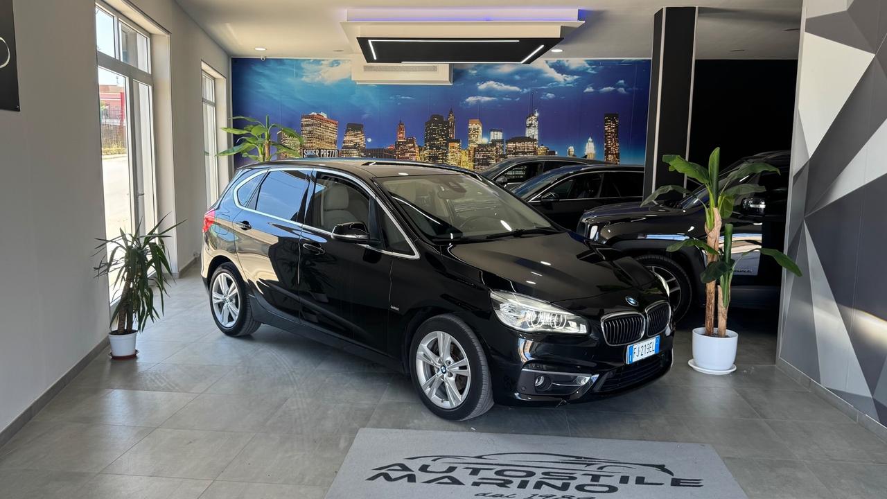 Bmw serie 2 Active Tourer 218d Luxury-2017