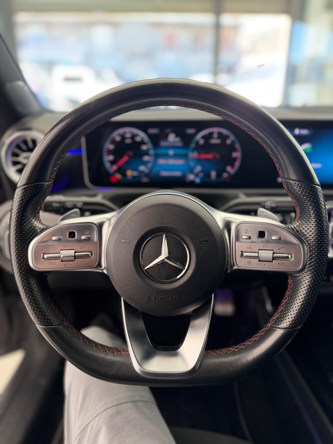 Mercedes-benz A 180 d Automatic Premium AMG