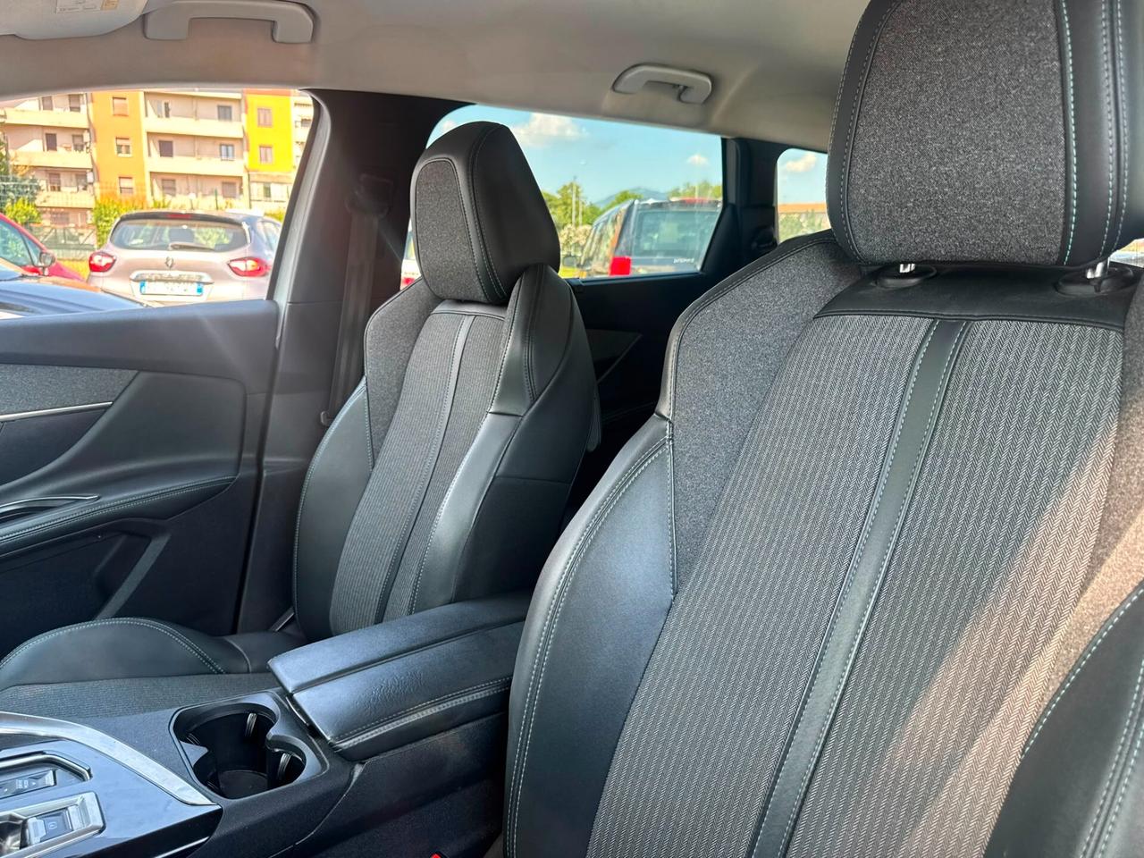Peugeot 5008 BlueHDi 130 S&S EAT8 GT Pack