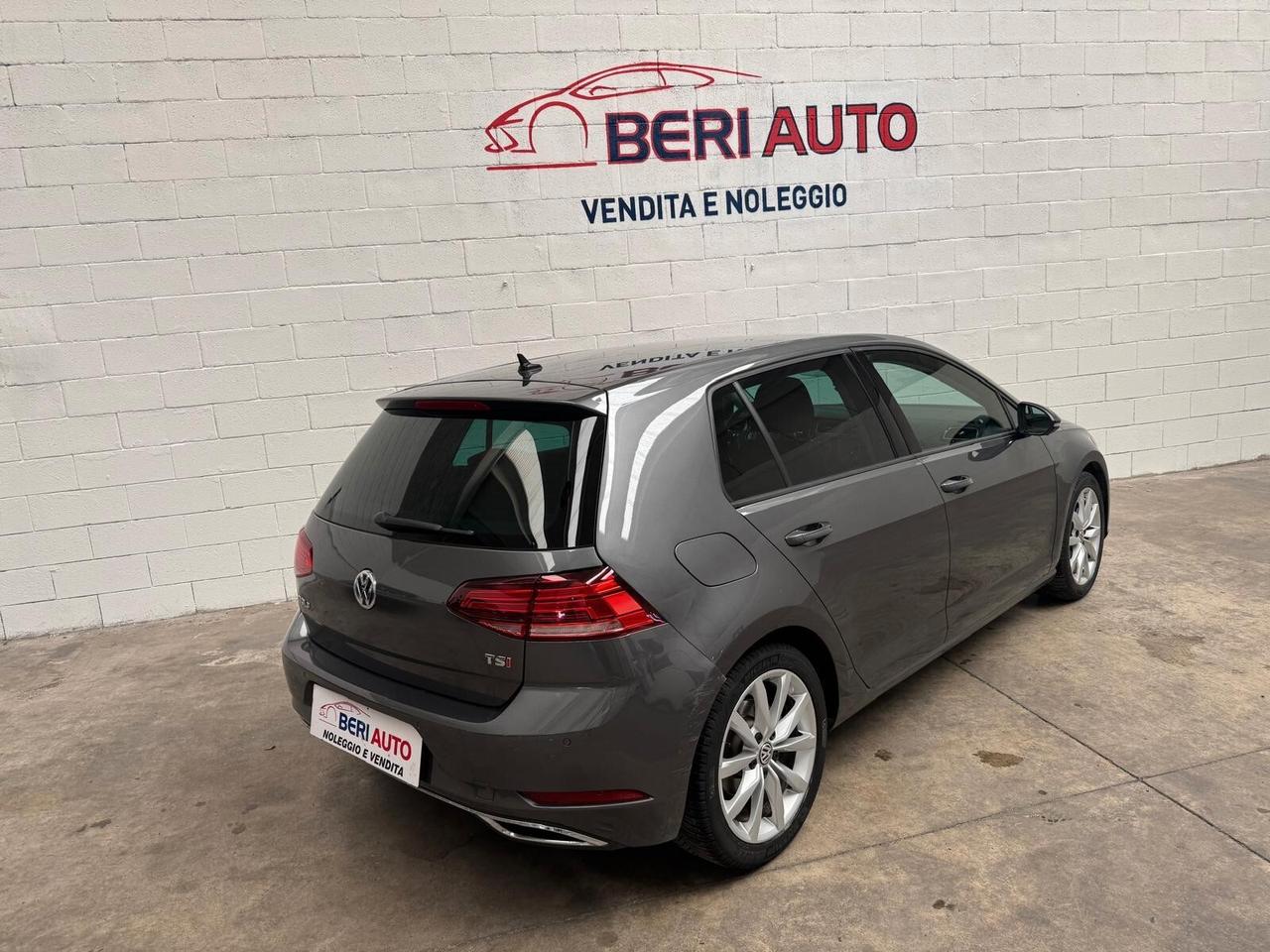 Volkswagen Golf cambio automatico adatta neopatentati