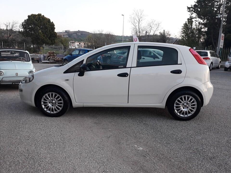 Fiat Punto 1.2 8V 5p Street