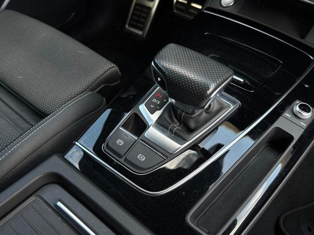 AUDI Q5 40TDI 204cvQuattro Hy Str Sline S line Unip Matrix