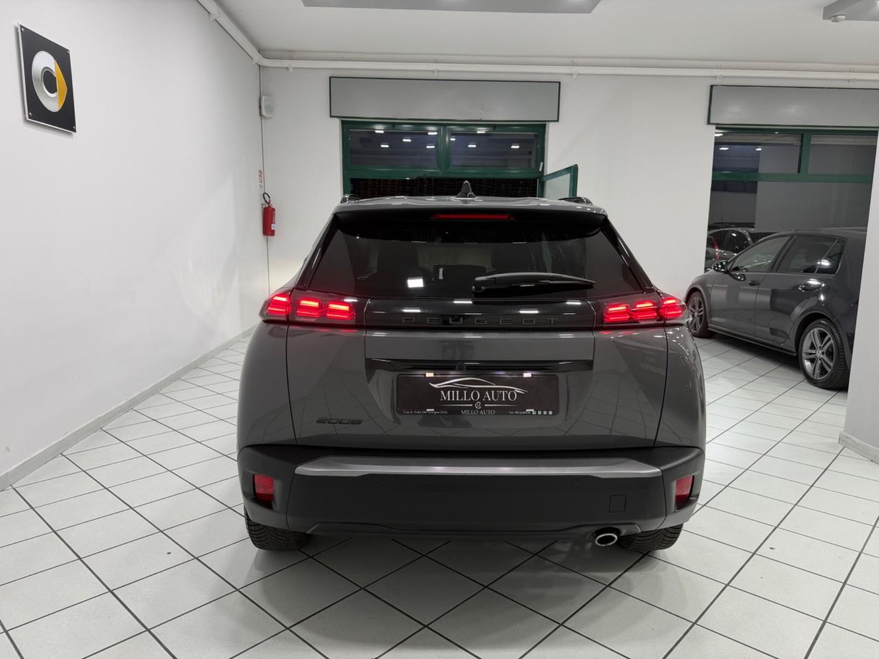 Peugeot 2008 BlueHDi 1.5cc 130cv S&S EAT8 Allure