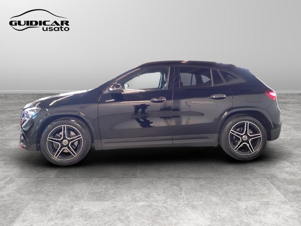 Mercedes-Benz GLA-H247 2023 - GLA 200 d AMG Line Advanced Plus auto