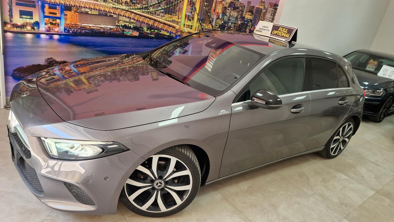 Mercedes-benz A 180 A 180 d Automatic Premium