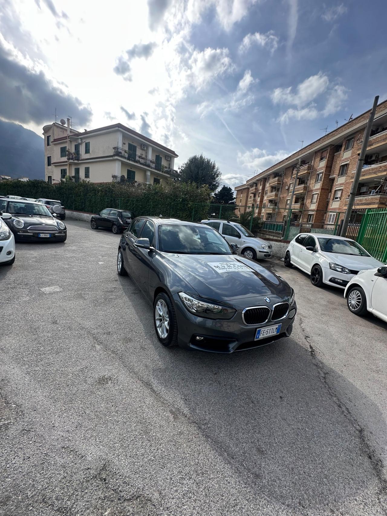 Bmw 116 116d 5p. Urban