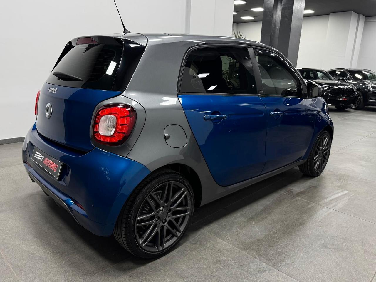 Smart ForFour 90 0.9 Turbo Brabus Style