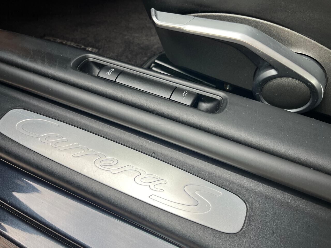Porsche 911 Carrera S Cabriolet