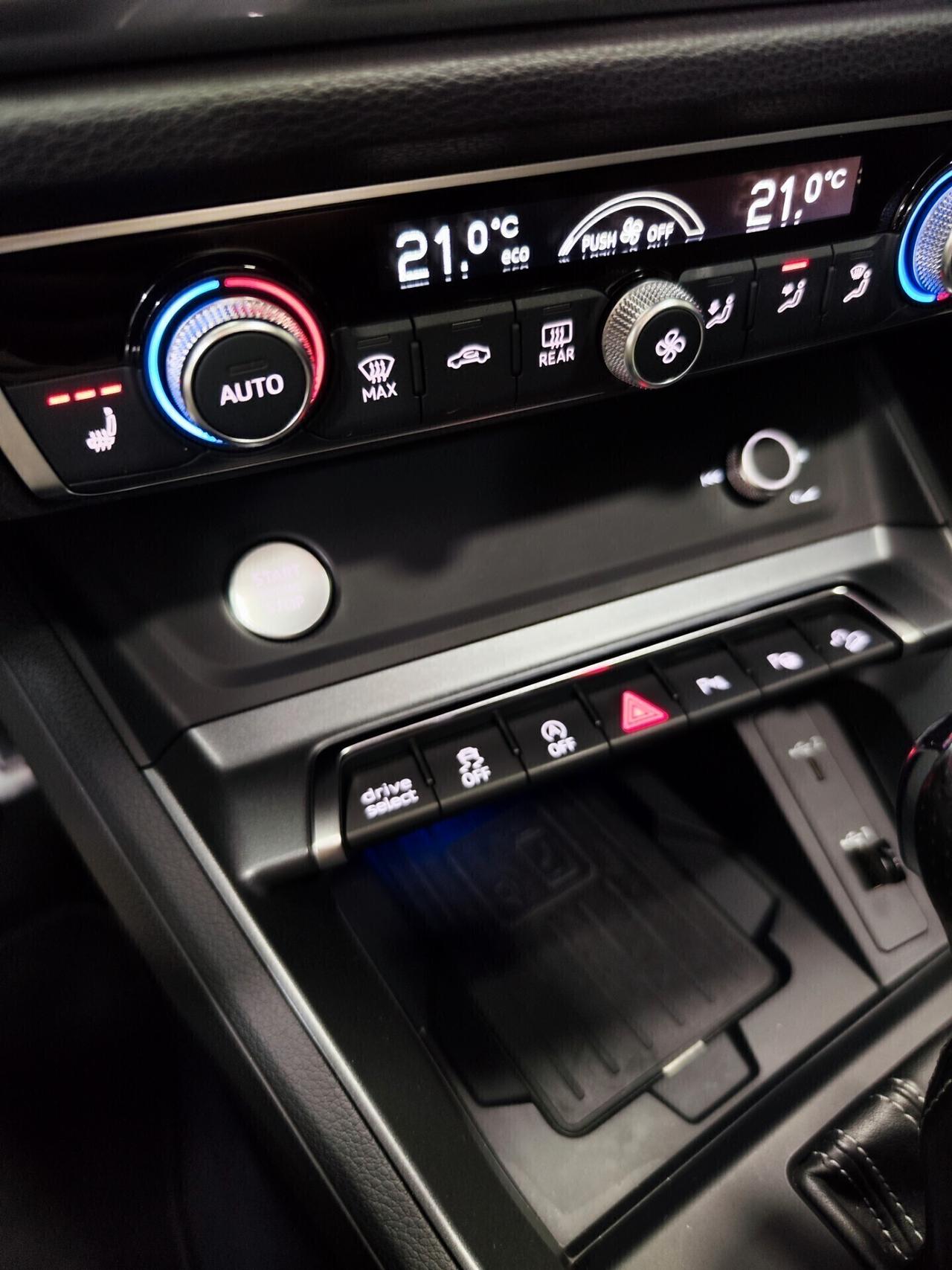 Audi Q3 SPB 35 TDI 150cv S tronic S line Tetto Black