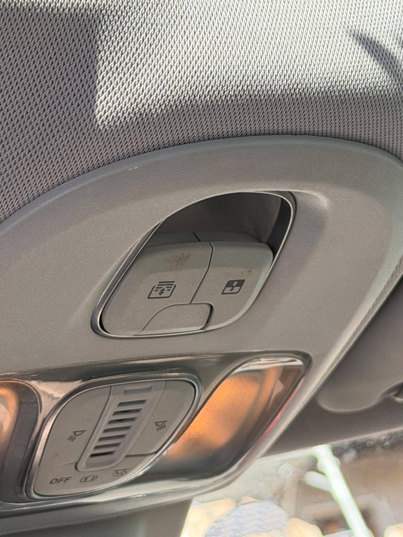 Fiat 500L - Benzina/Metano- Neopatentati-Tetto panoramico-Garanzia