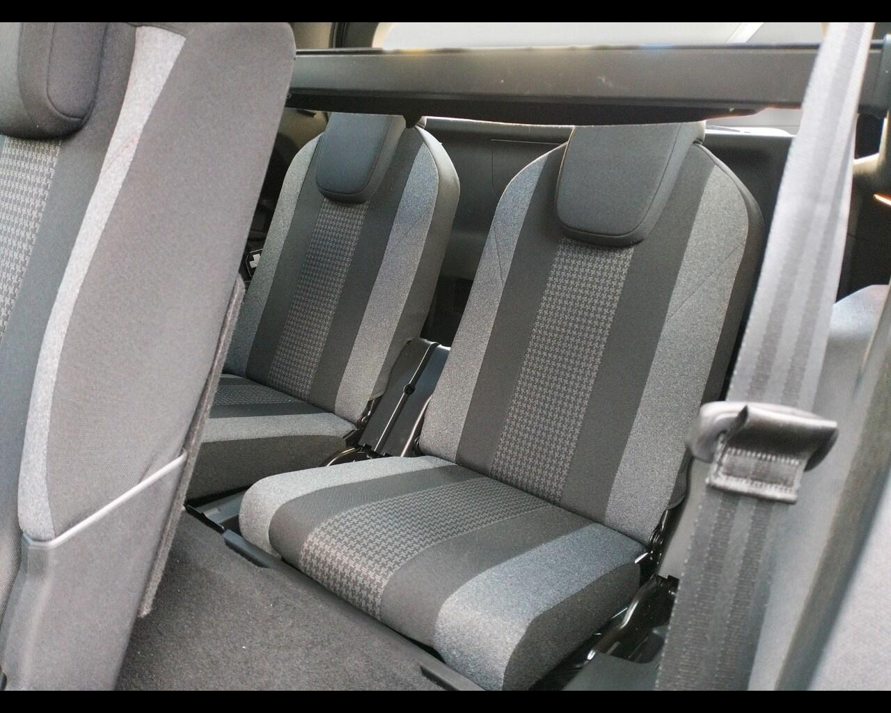 PEUGEOT 5008 2ª serie 5008 BlueHDi 130 S&S EAT...