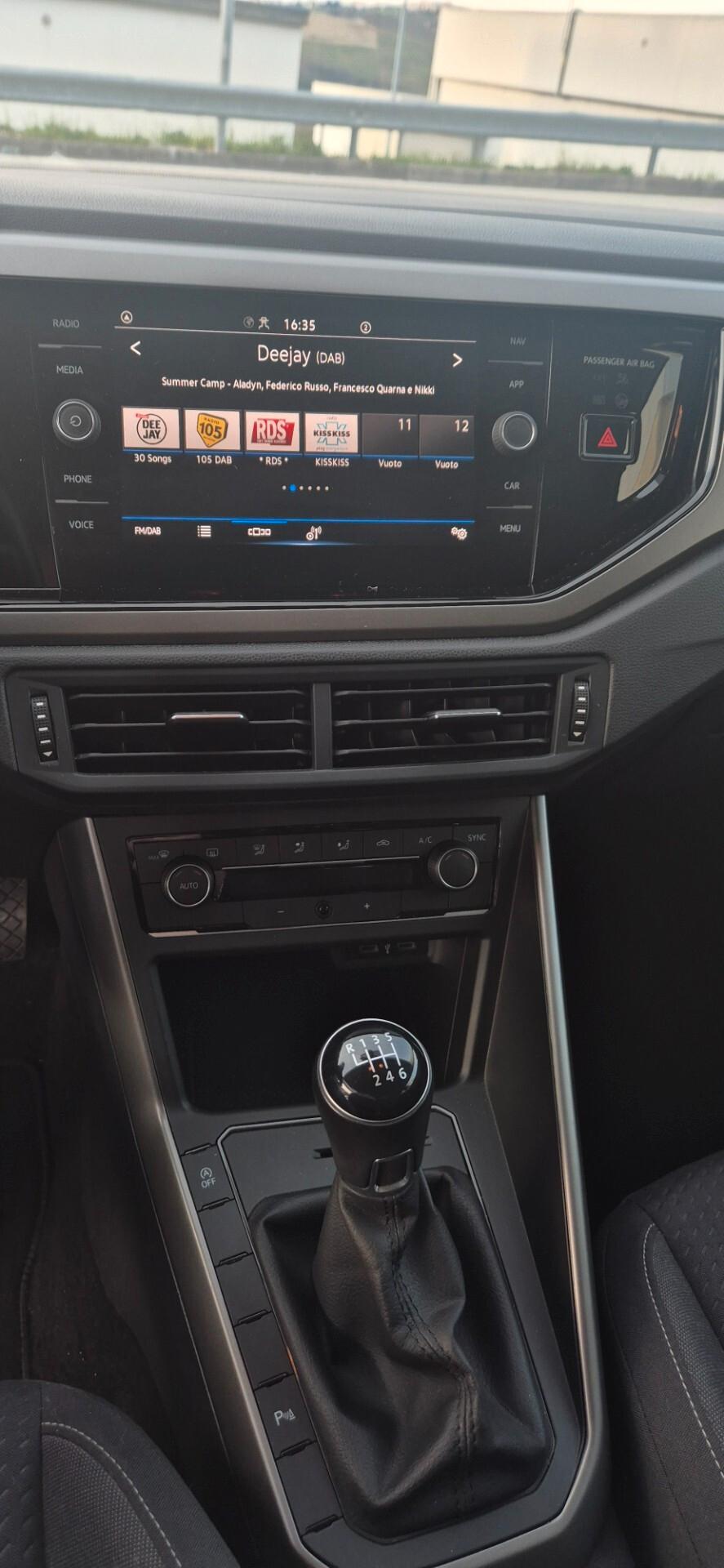 Volkswagen Polo 1.0 TGI 5p. R-LINE Sport - METANO NEOPATENTATI