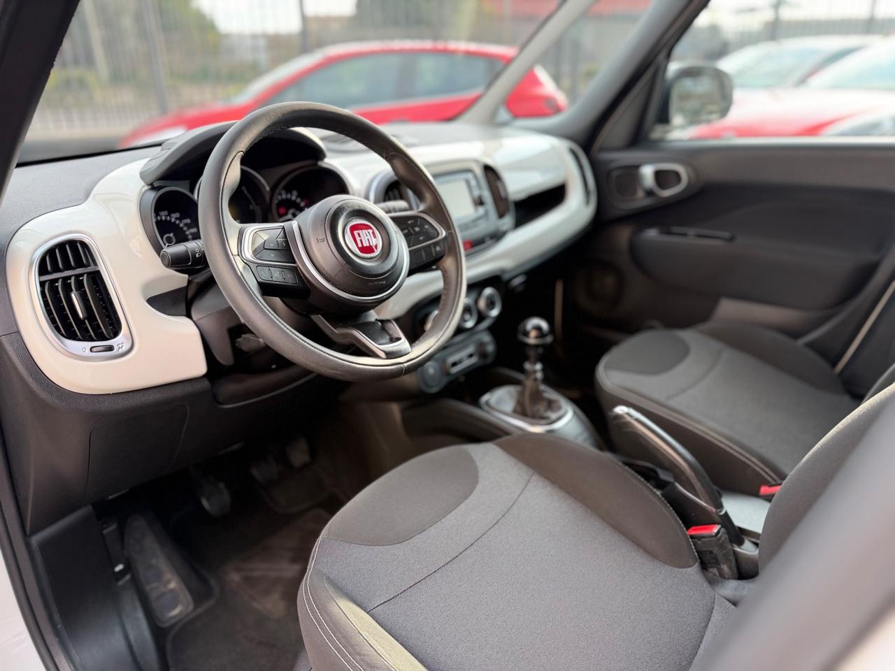 Fiat 500L 1.4 95 CV Lounge CON SOLI 64 MILA KM