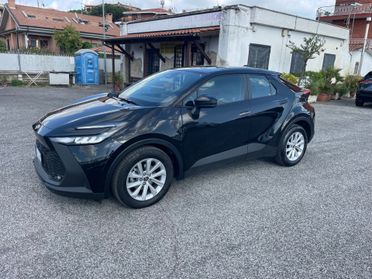 Toyota C-HR 1.8 HV ACTIVE SOLO 12 MILA KM !!