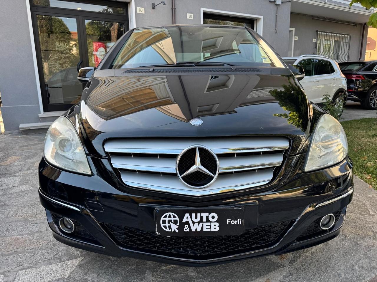 MB CLASSE B 170 180 NGT BlueEFFICIENCY CHROME
