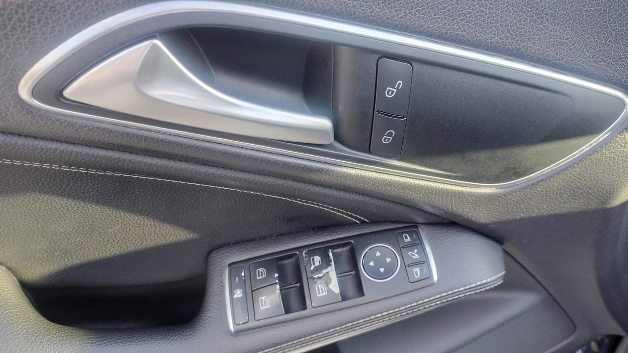 Mercedes-benz CLA 220 CDI Automatic Sport
