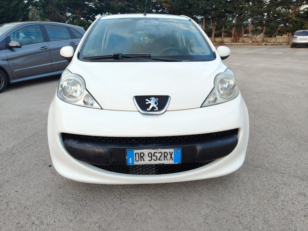 Peugeot 107 1.0 68CV 3p. Plaisir