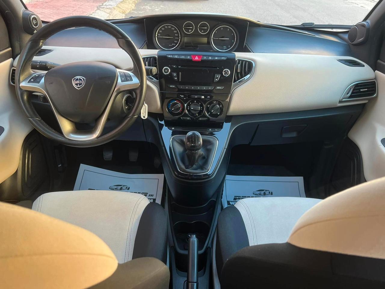 Lancia Ypsilon 1.3 MJT 16V 95 CV 5 porte S&S Gold