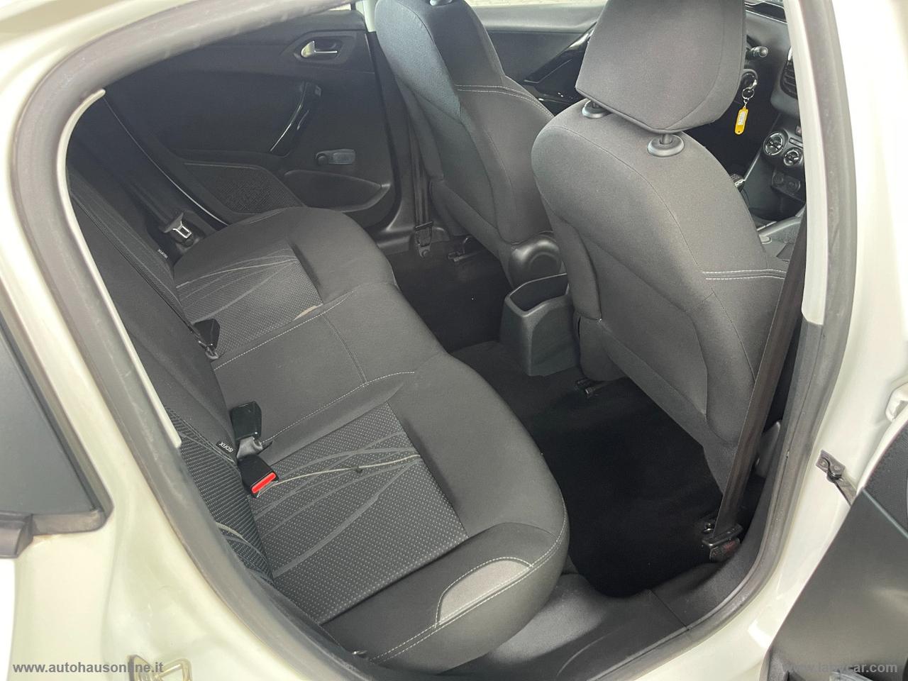PEUGEOT 208 1.2 VTi 82 CV 5p. Access