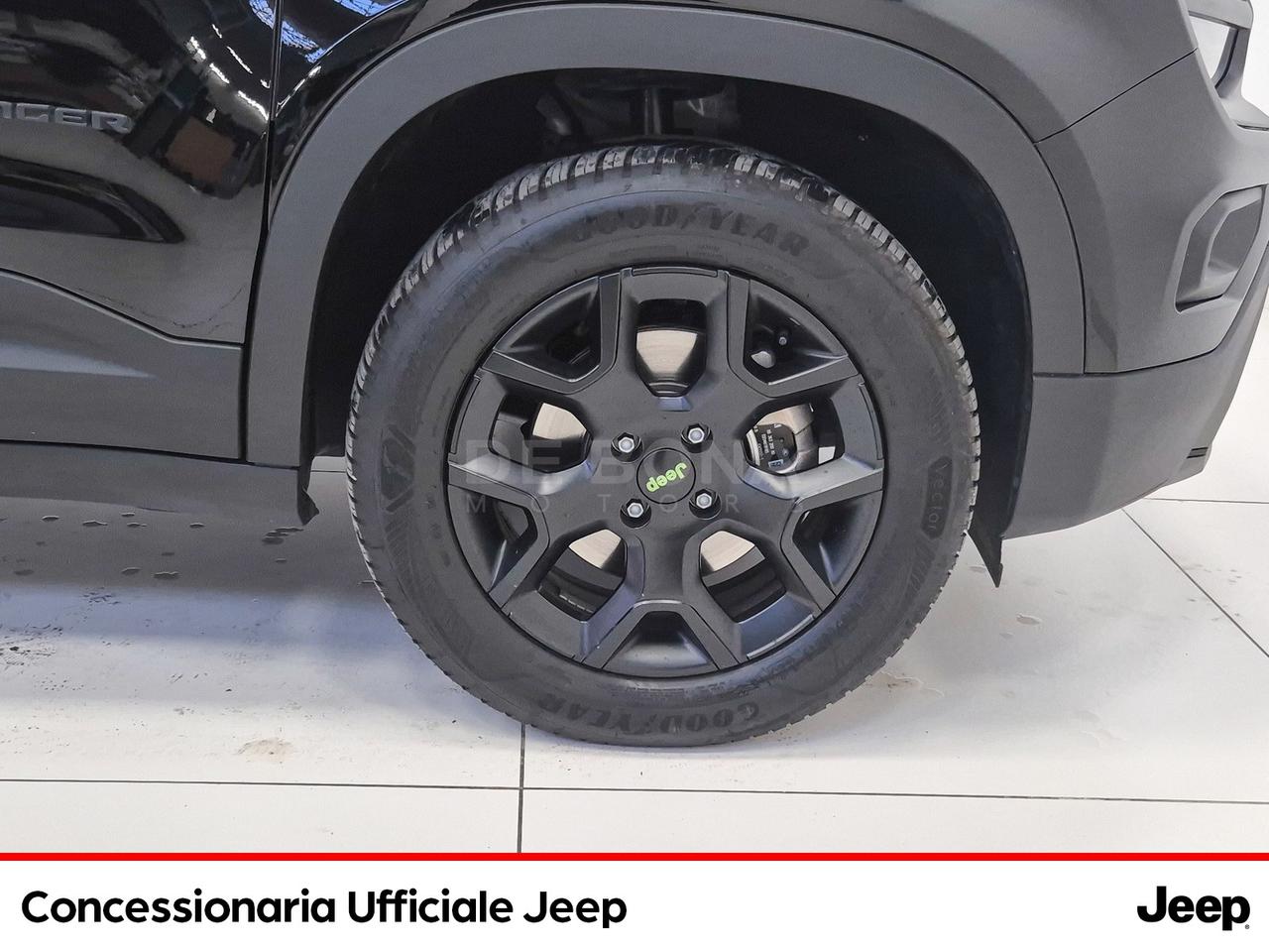 Jeep Avenger 1.2 turbo e-hybrid mhev upland 4xe 145cv edct6
