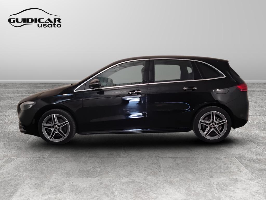 Mercedes-Benz Classe B - W247 2023 - B 250 e phev AMG Line Premium auto