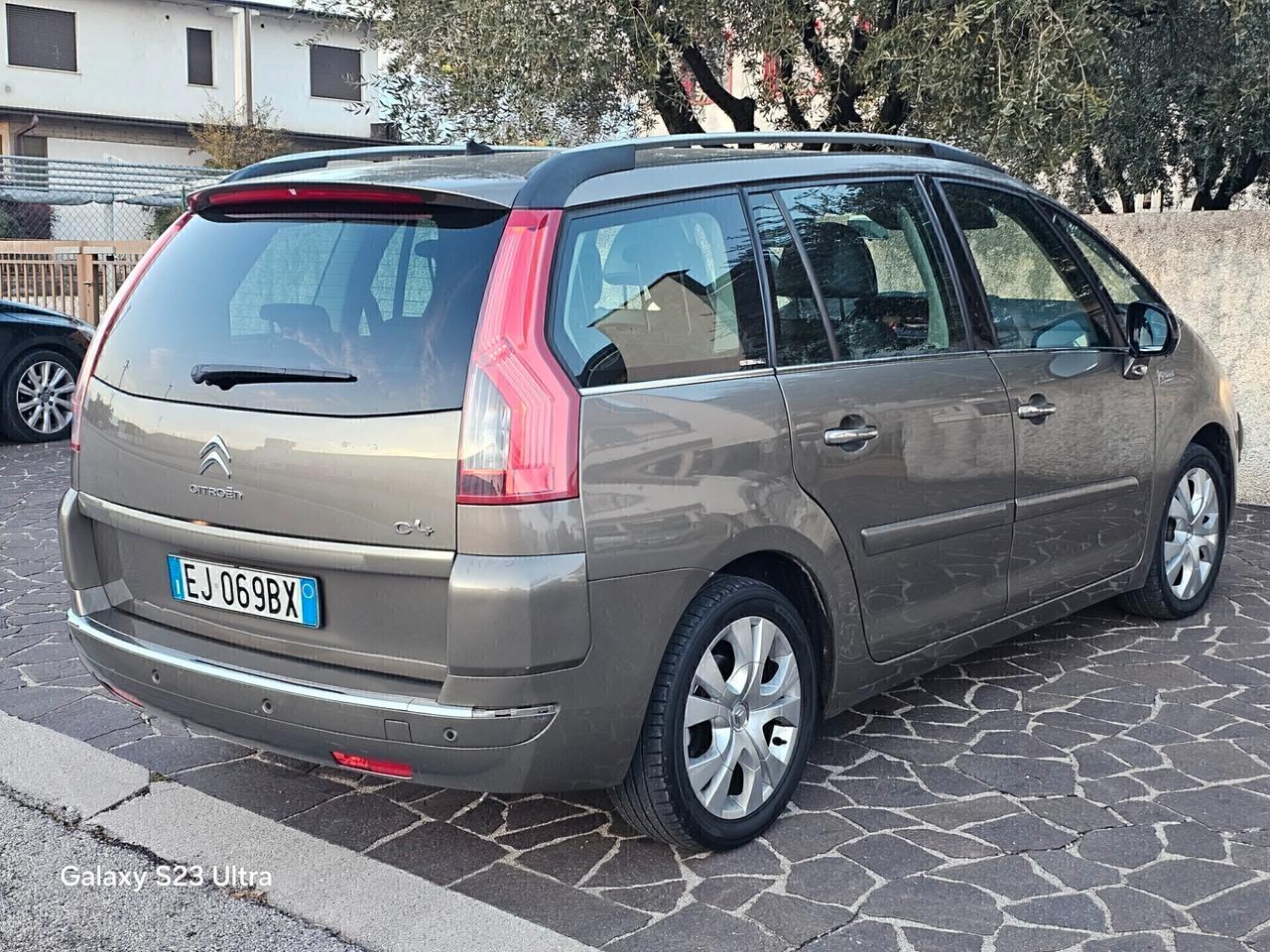 Citroen C4 7 POSTI UNICO PROPRIETARIO ANNO 2011