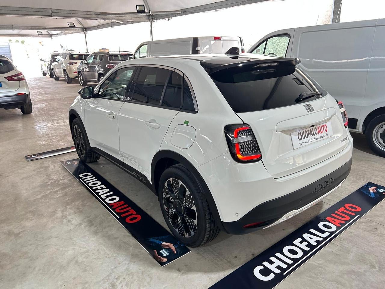 Fiat 600 Hybrid 100 CV DCT MHEV La Prima