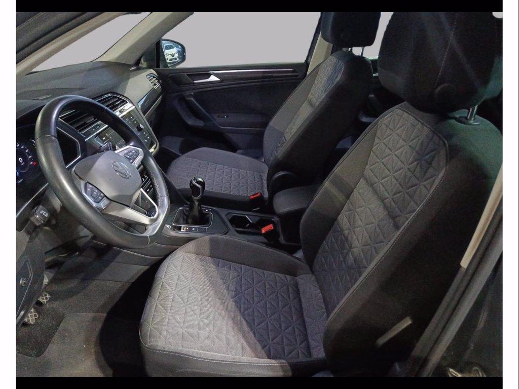 VOLKSWAGEN Tiguan 1.5 tsi life 130cv del 2023