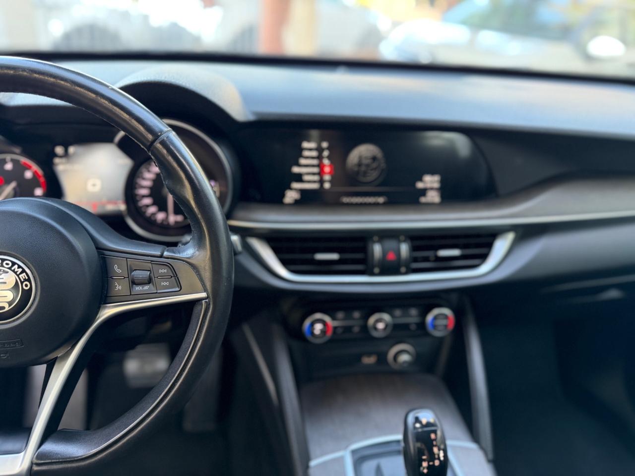 Alfa Romeo Stelvio 2.2 Turbodiesel 210 CV AT8 Q4 Business