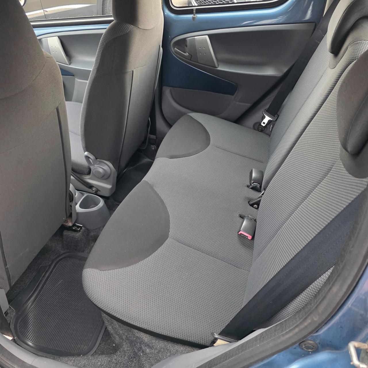 Toyota Aygo 1.0 12V VVT-i 5 porte
