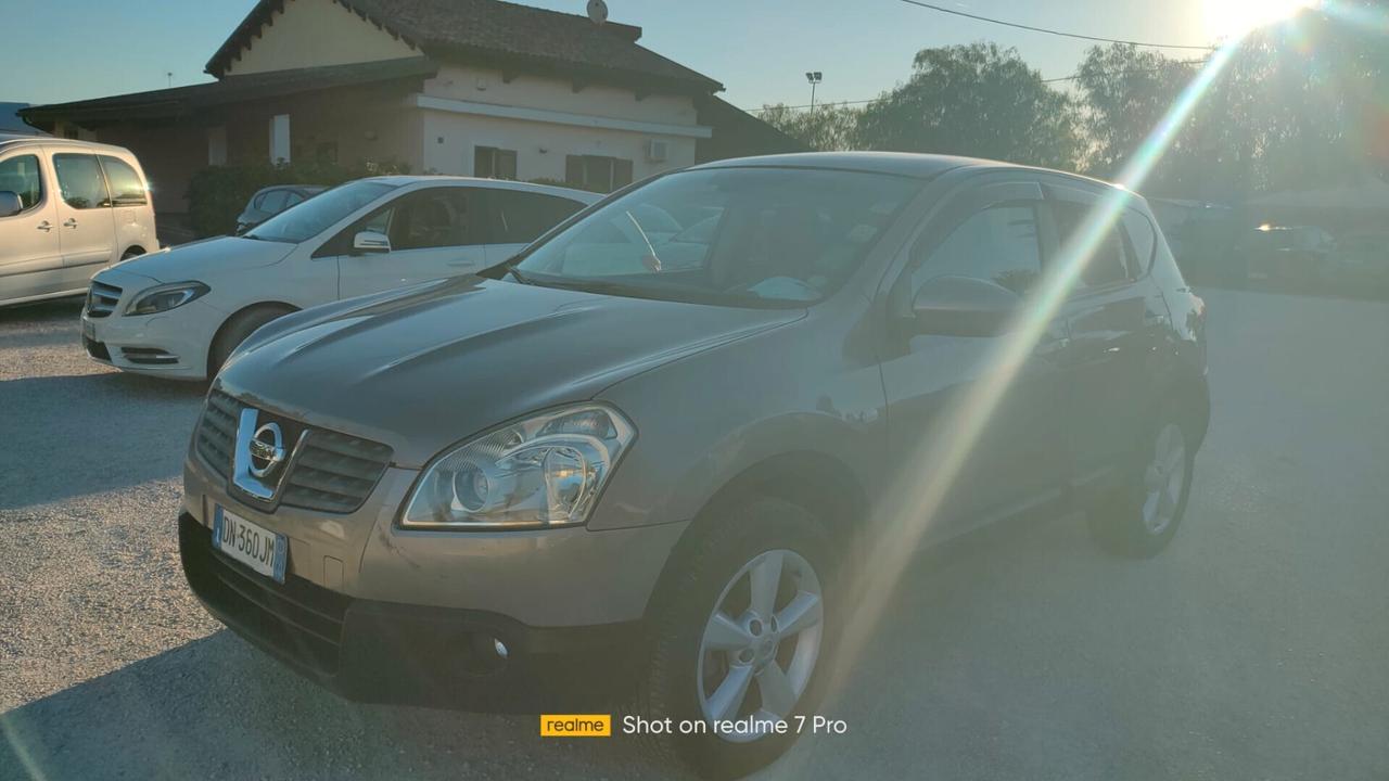 Nissan Qashqai 2.0 dCi DPF 4WD Tekna