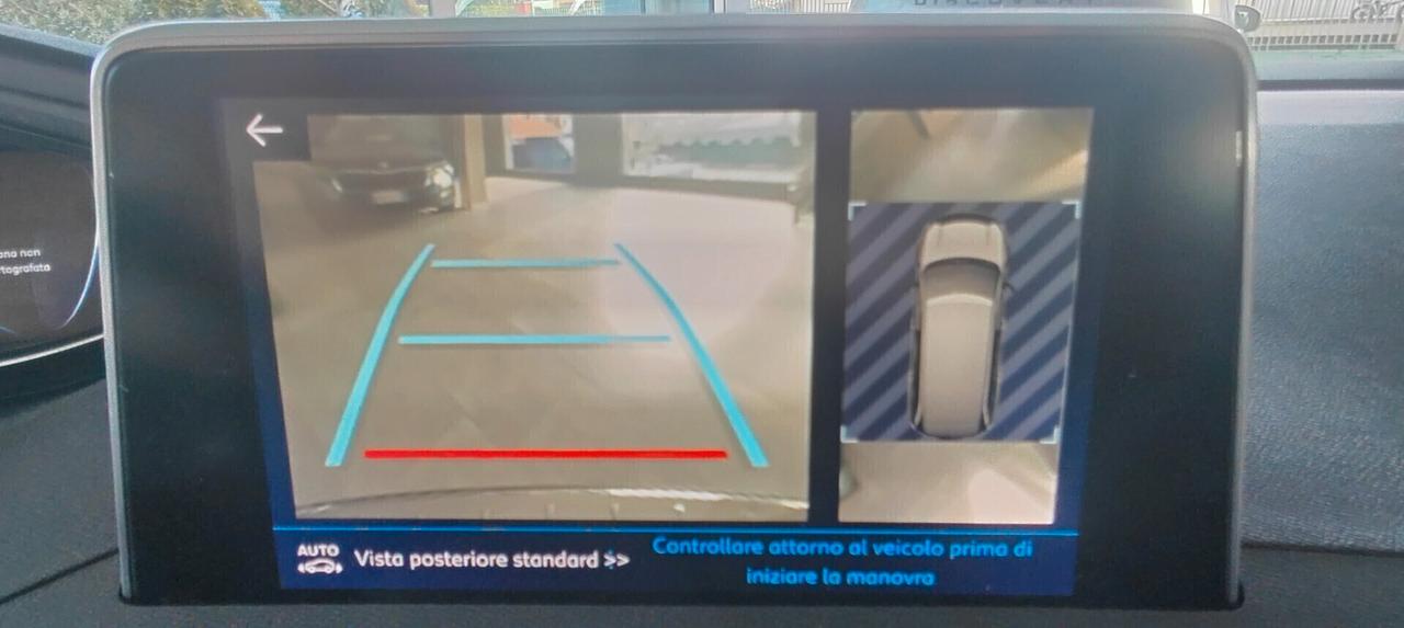 Peugeot 5008 BlueHDi 130 S&S EAT8 Crossway