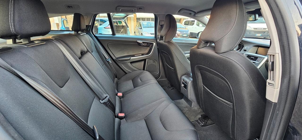 Volvo V60 Automatica 120 CV