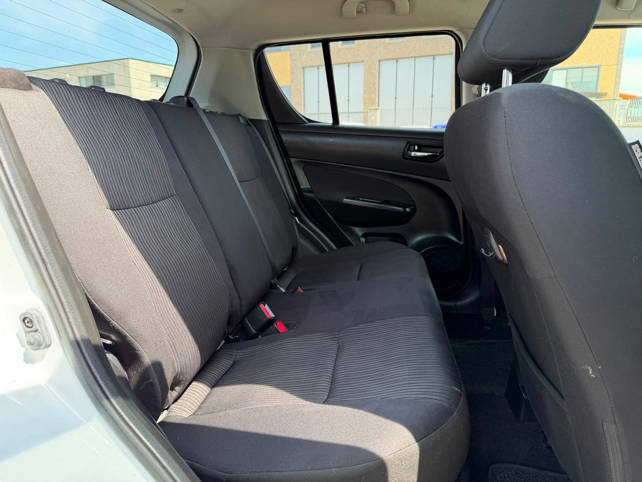 Suzuki Swift GL Style 4X4 67000 KM