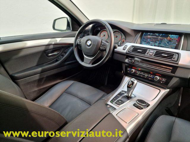 BMW 530 d xDrive 249CV Touring Luxury