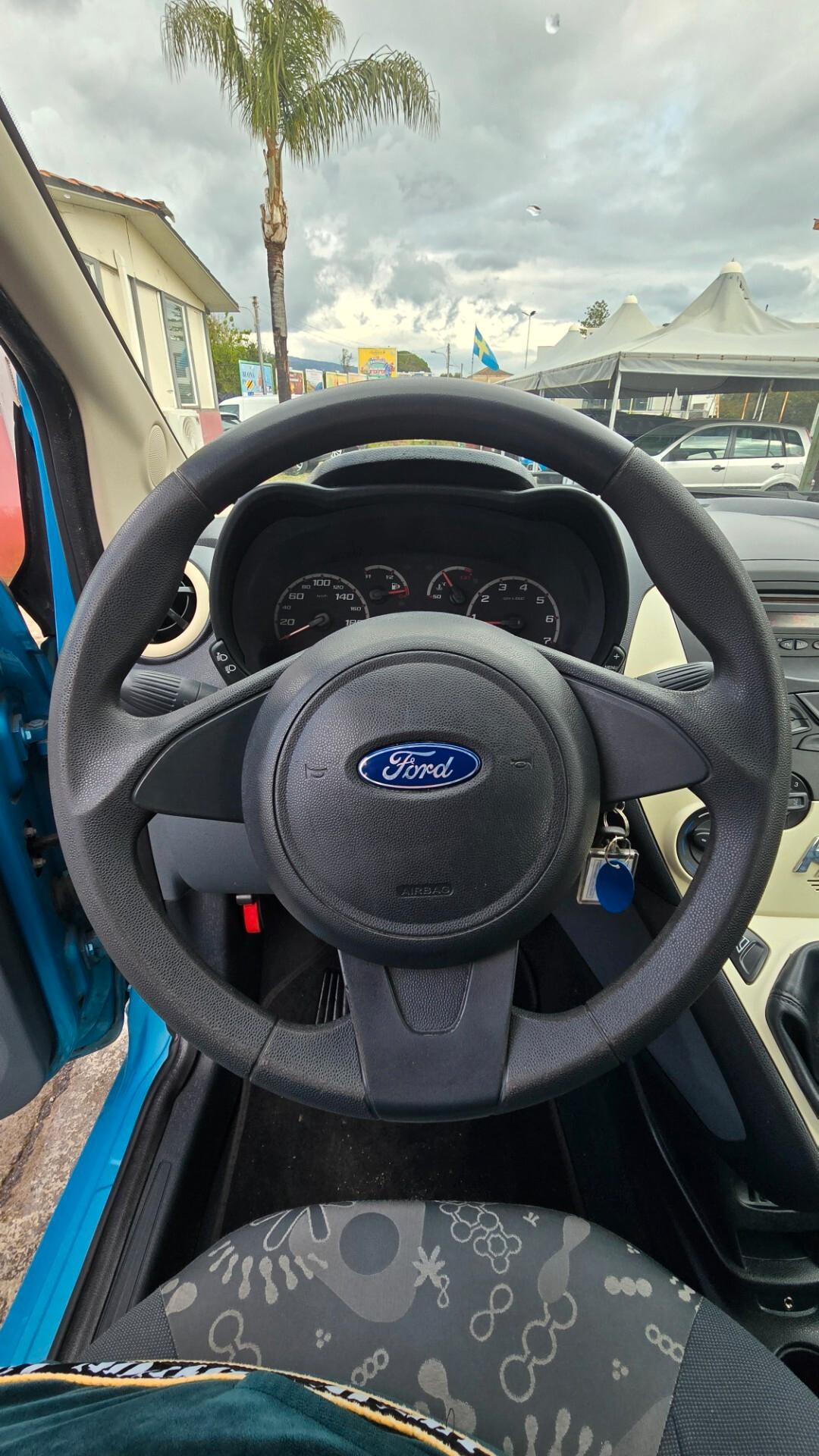 Ford Ka Ka+ 1.2 8V 69CV Titanium