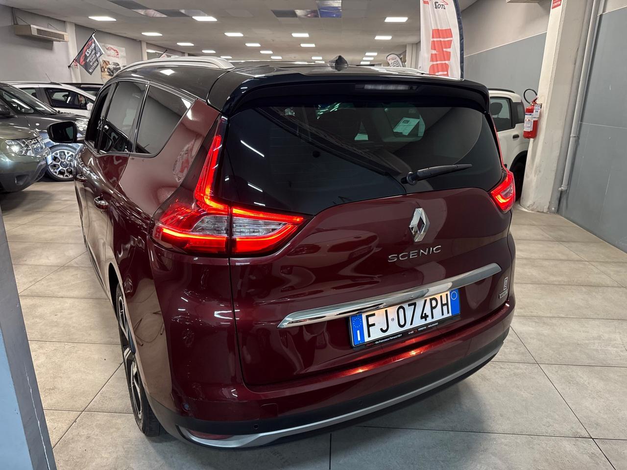 Renault Grand Scenic dCi 8V 110 CV EDC Energy Boose