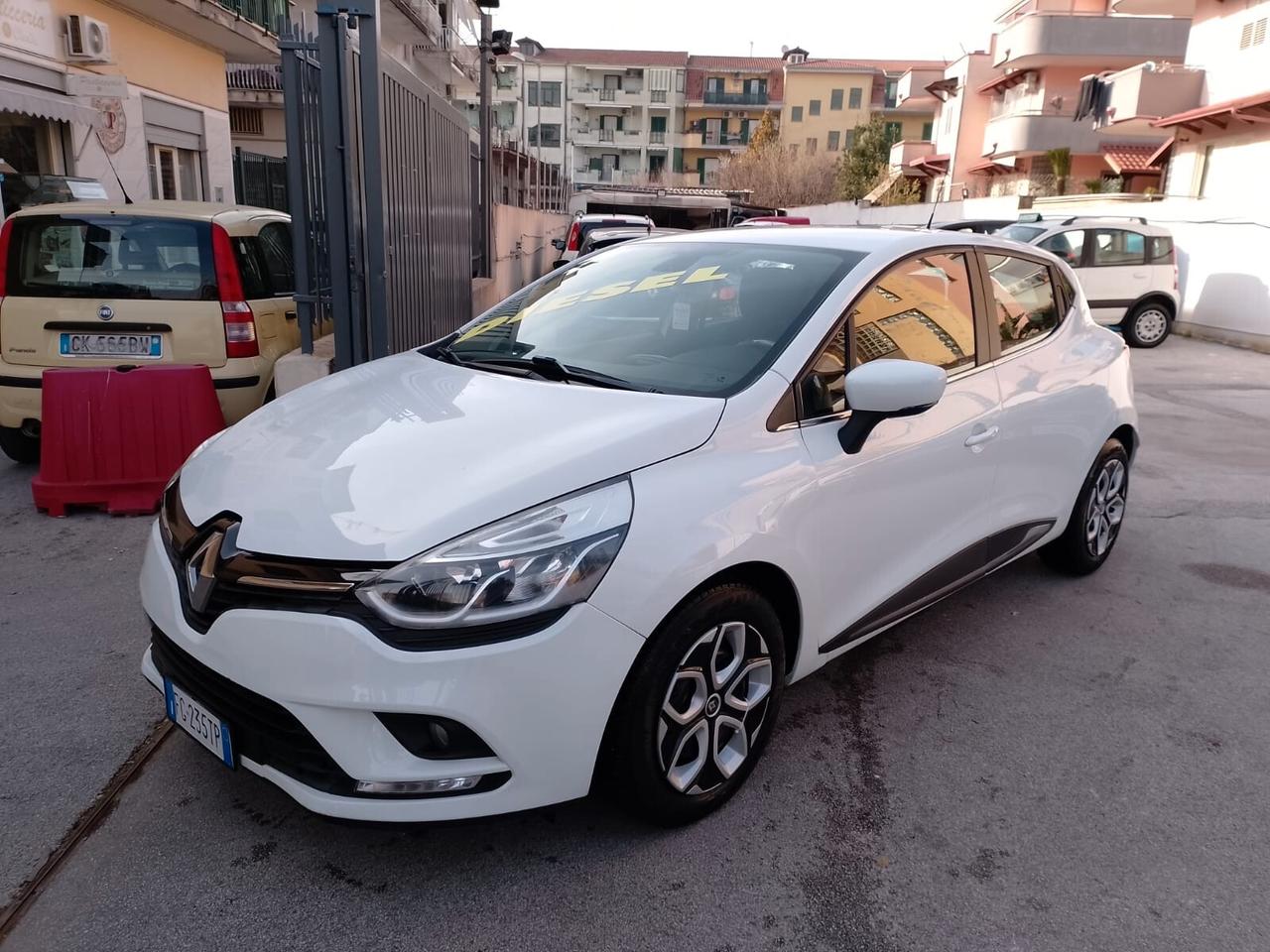 Renault Clio 1,5 Diesel 90Cv. 2017 Euro6