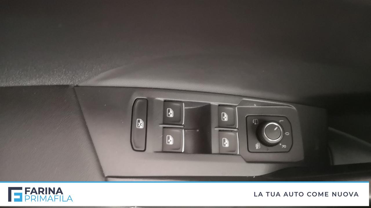 VOLKSWAGEN T-Cross 2024 - T-Cross 1.0 tsi R-Line Plus 115cv