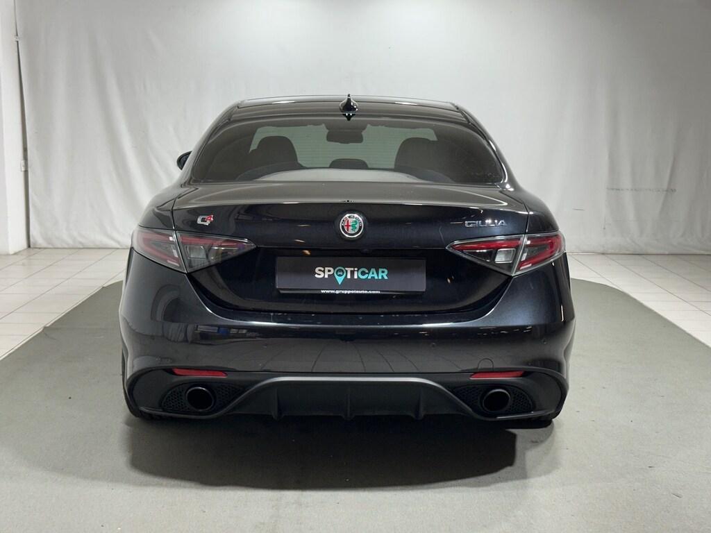 Alfa Romeo Giulia 2.2 t Competizione Q4 210cv auto
